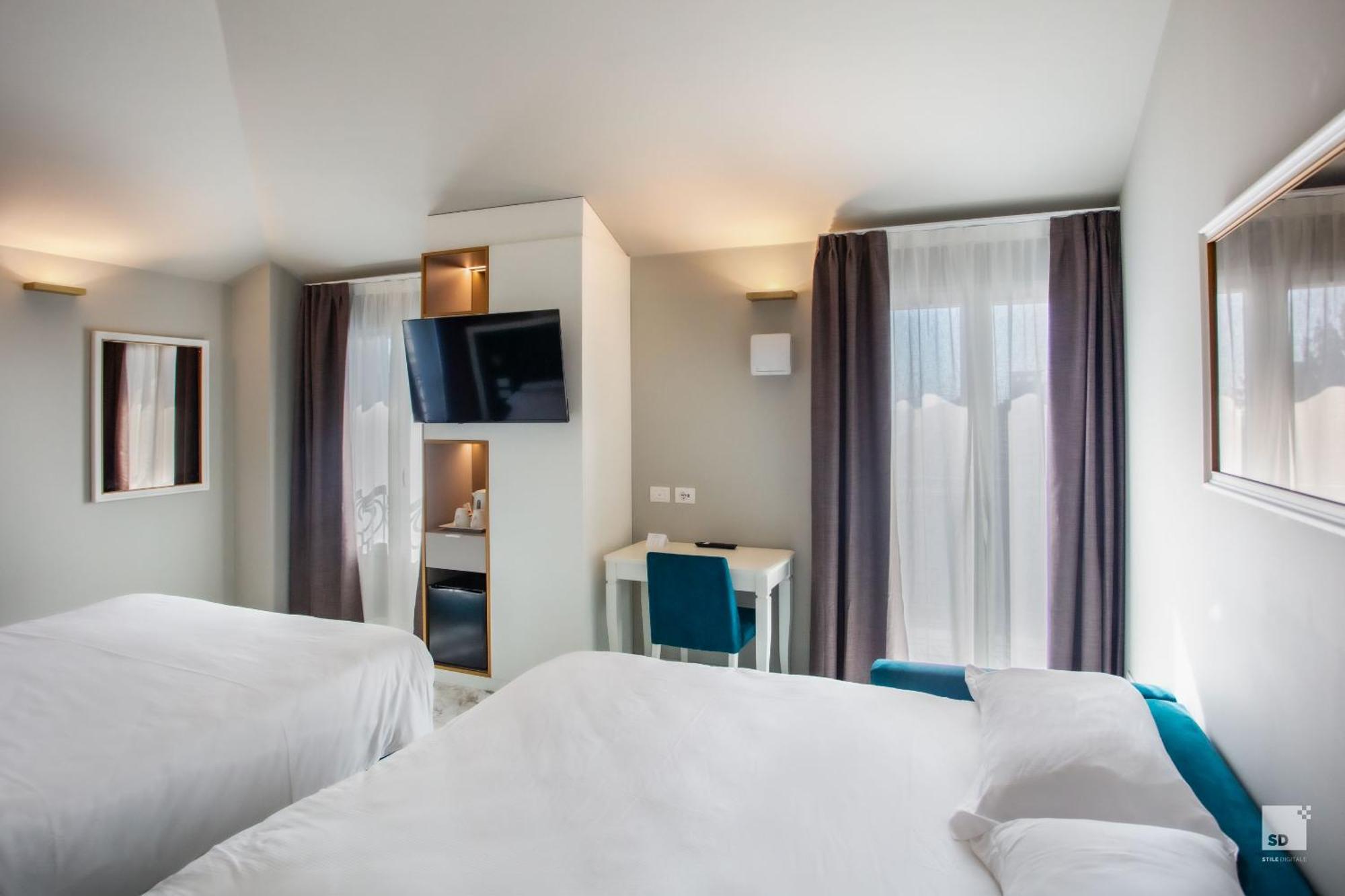 Hotel Villa Elena Varazze Buitenkant foto