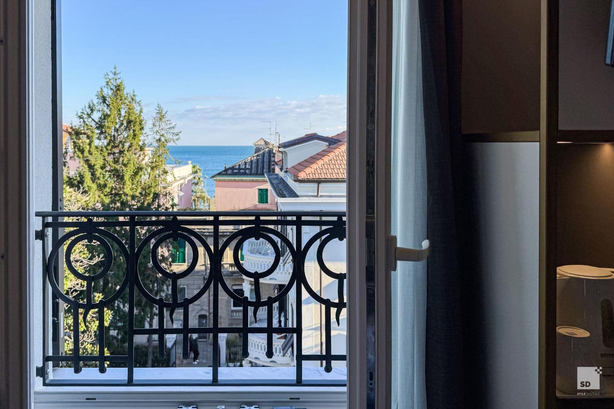 Hotel Villa Elena Varazze Buitenkant foto