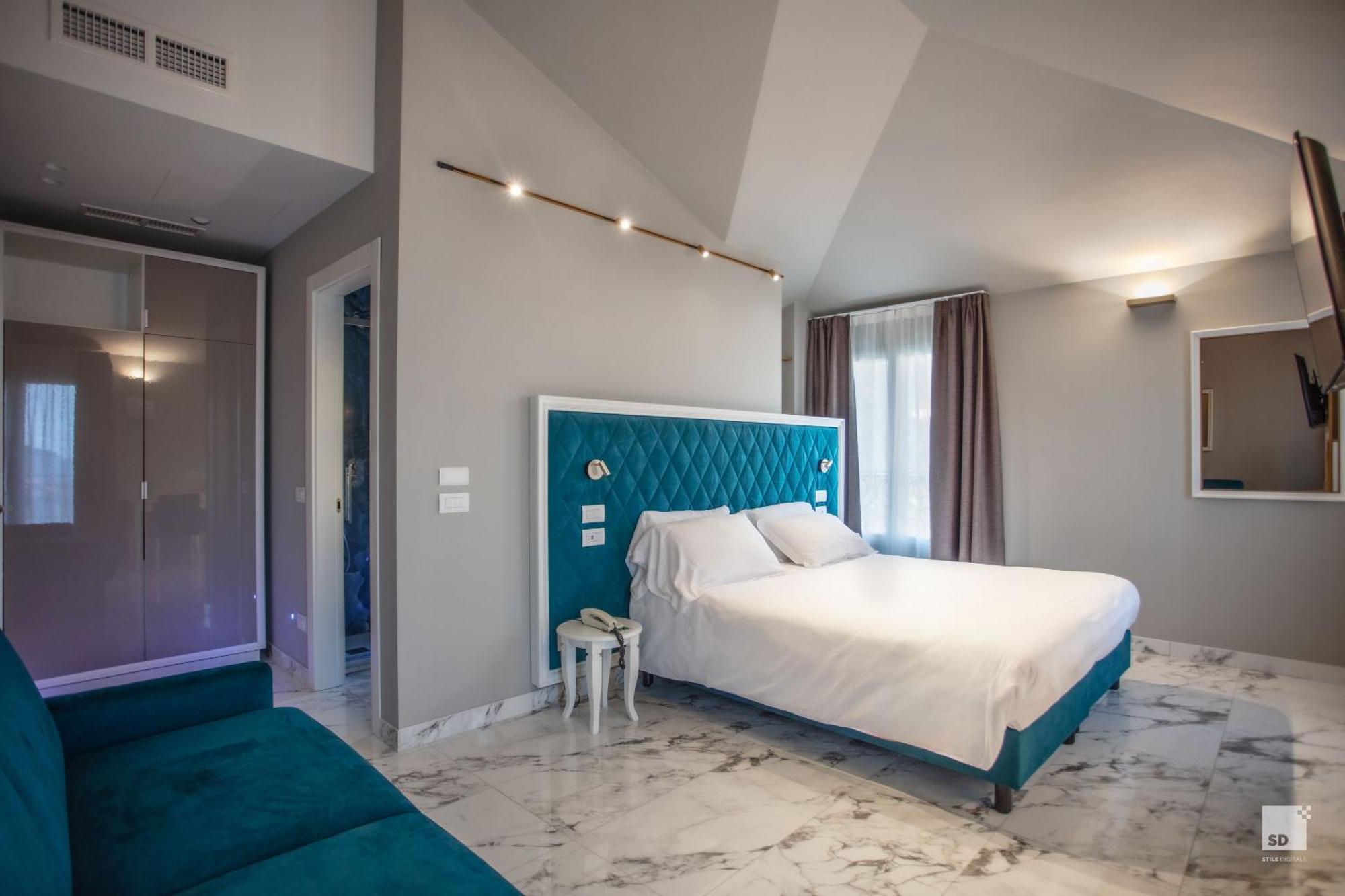 Hotel Villa Elena Varazze Buitenkant foto