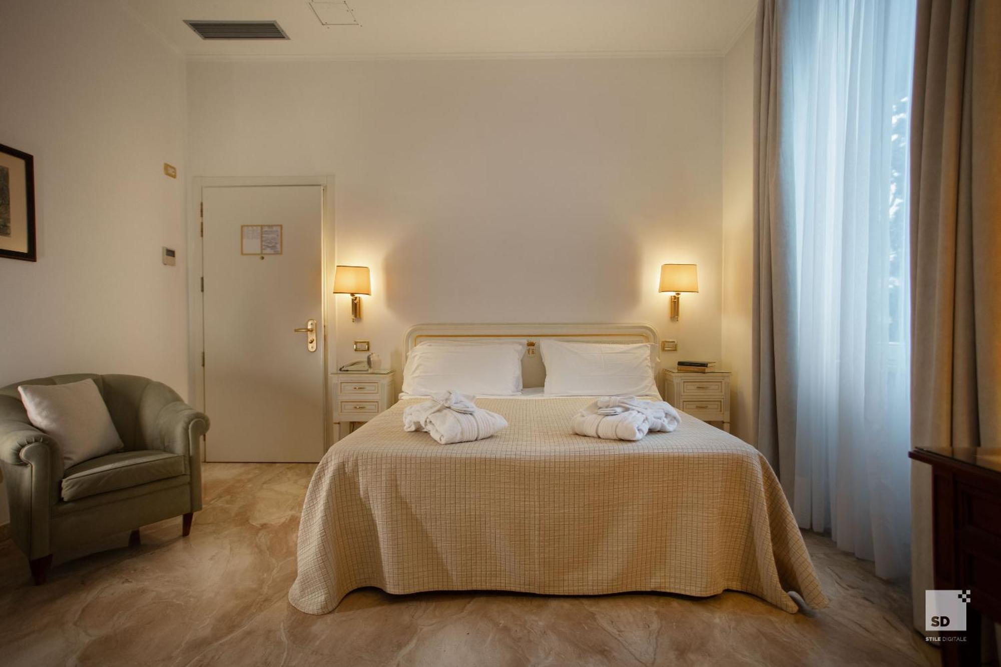 Hotel Villa Elena Varazze Buitenkant foto